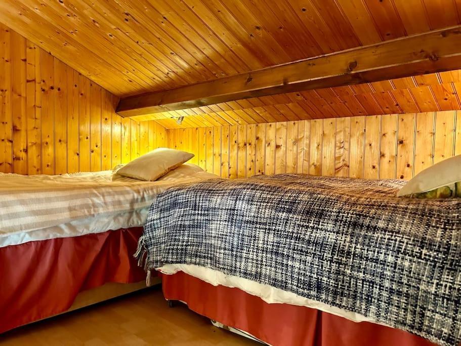 Maison Paisible Avec Lac Prive Secondigny Bagian luar foto